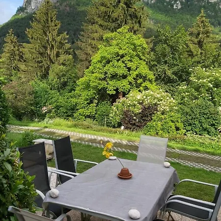 Ingreen House 公寓