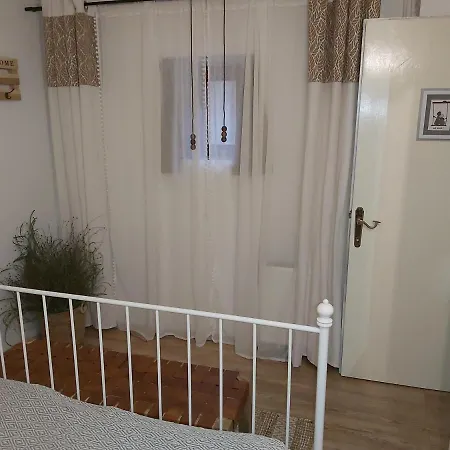 Ingreen House